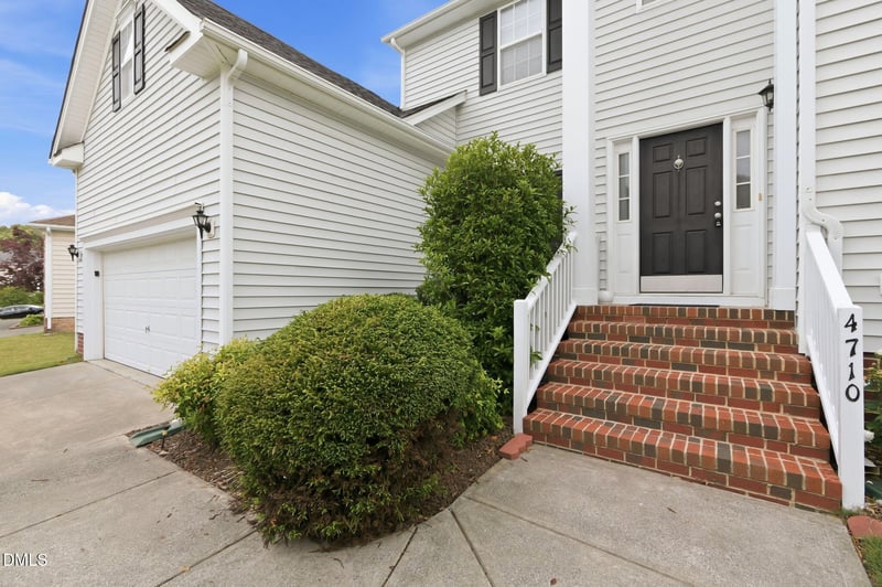 4710 Knights Arm Dr, Durham, NC 27707