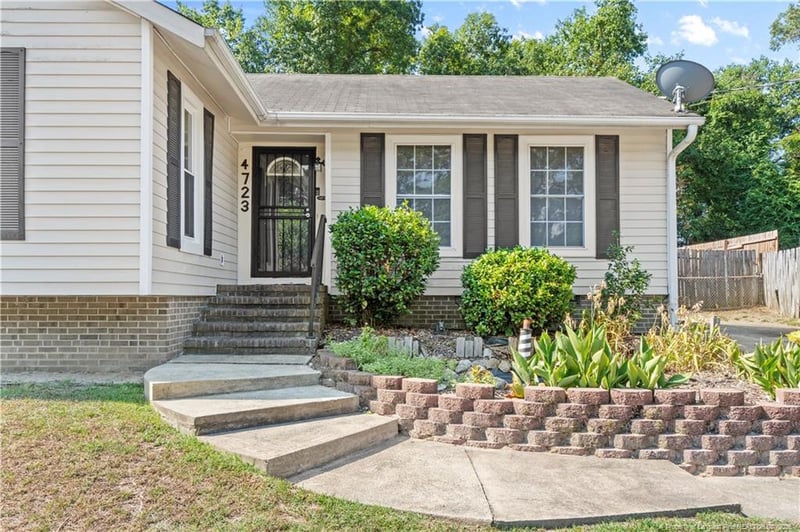 4723 Belford Rd, Fayetteville, NC 28314
