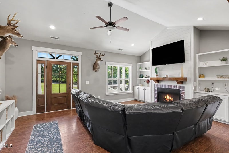 4774 Johnsons Chapel Rd, Benson, NC 27504