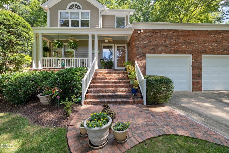 4800 Carteret Dr, Raleigh, NC 27612