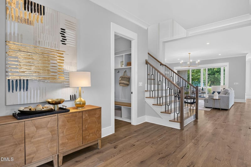 4816 Sweetbriar Dr, Raleigh, NC 27609