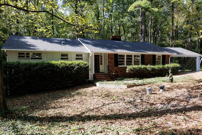4833 Brookhaven Dr, Raleigh, NC 27612