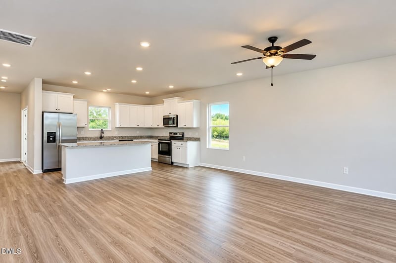 49 Neuse Hollow Ct, Clayton, NC 27527