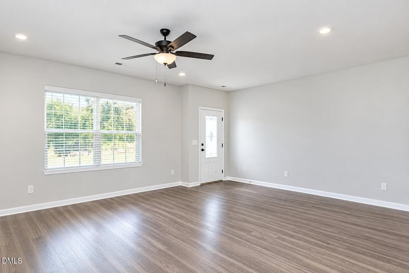 49 Neuse Hollow Ct, Clayton, NC 27527