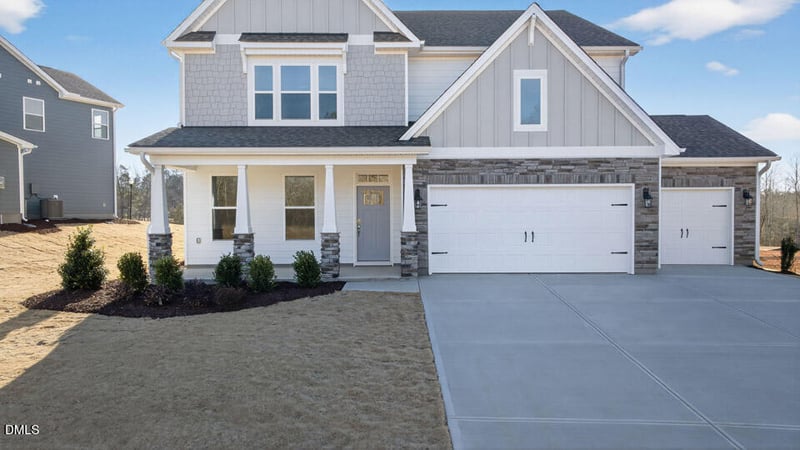 49 West Fire Opal Ct, Clayton, NC 27520