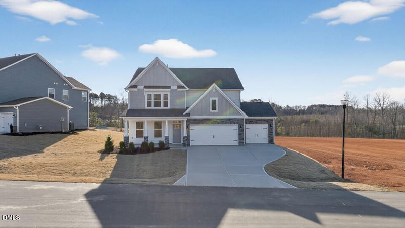 49 West Fire Opal Ct, Clayton, NC 27520