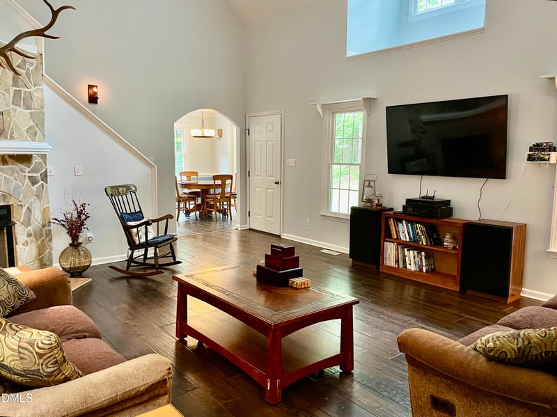 490 Huntsburg Dr, Louisburg, NC 27549