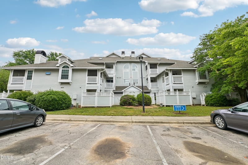 4900 Avenida Del Sol Dr #102, Raleigh, NC 27616