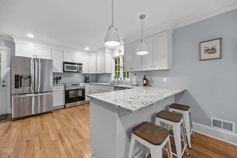 4902 Carteret Dr, Raleigh, NC 27612