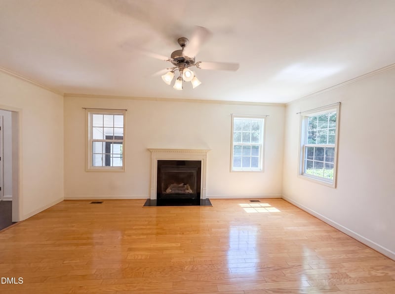 4903 Homeplace Dr, Apex, NC 27539