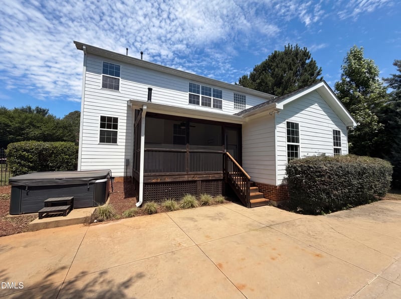 4903 Homeplace Dr, Apex, NC 27539