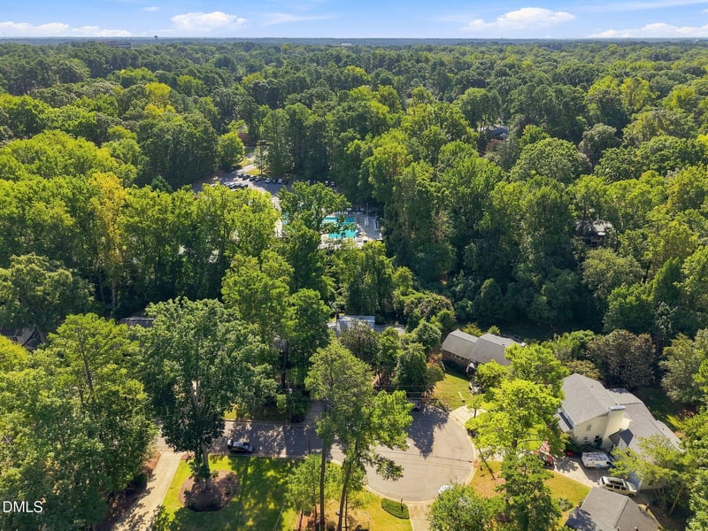 4904 Brookhurst Pl, Raleigh, NC 27609