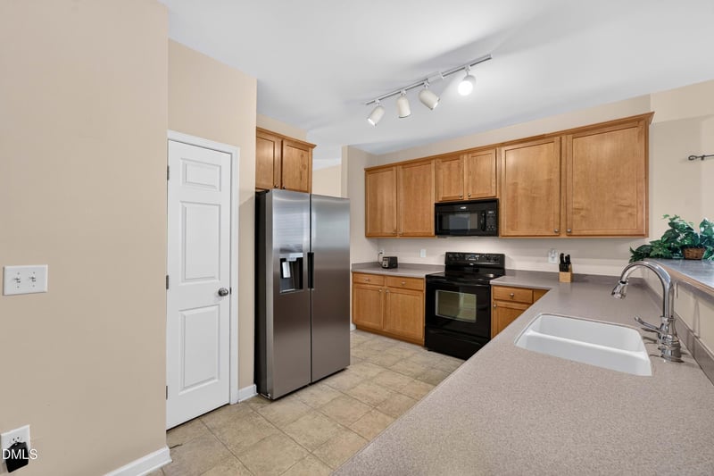 4912 Swanns Mill Dr, Durham, NC 27704