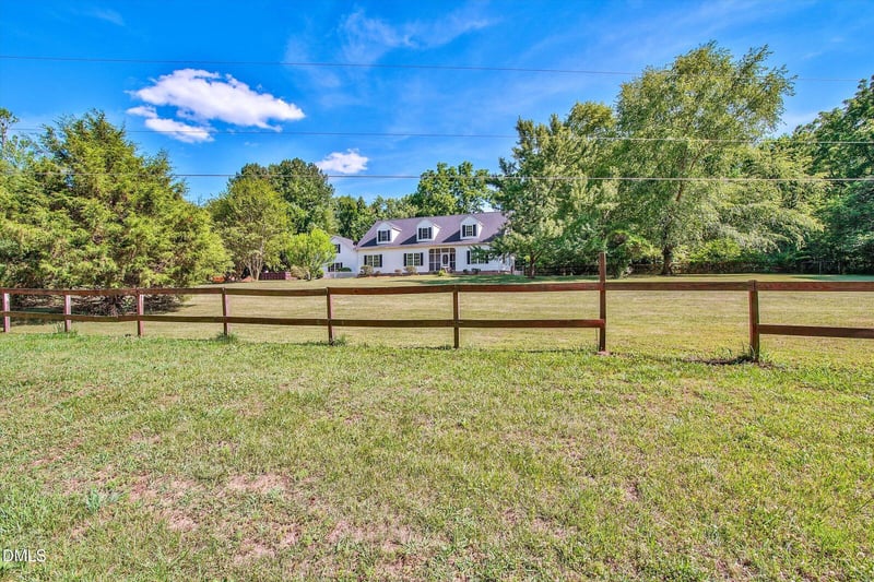 4918 Brant Hill Ln, Hillsborough, NC 27278