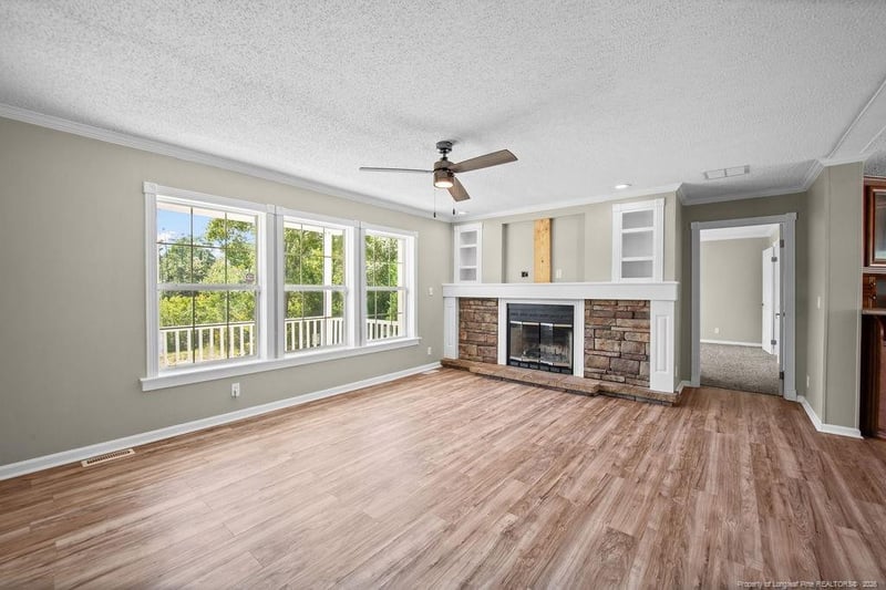 4928 Short Jesters Ct, Hope Mills, NC 28348