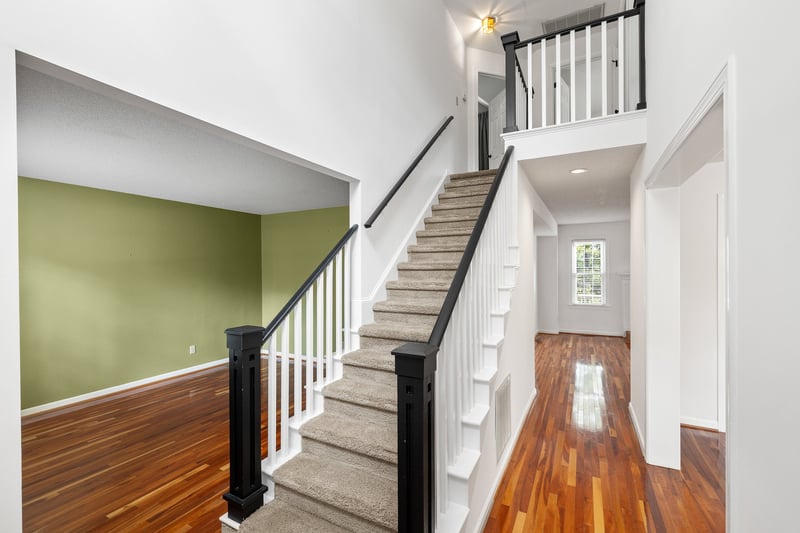 4933 Harbour Towne Dr, Raleigh, NC 27604