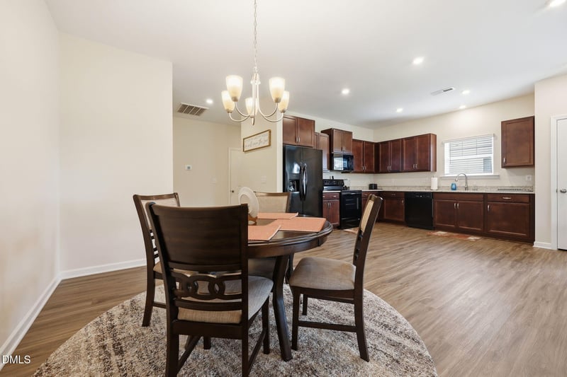 4939 Pioneer Dr, Sanford, NC 27332