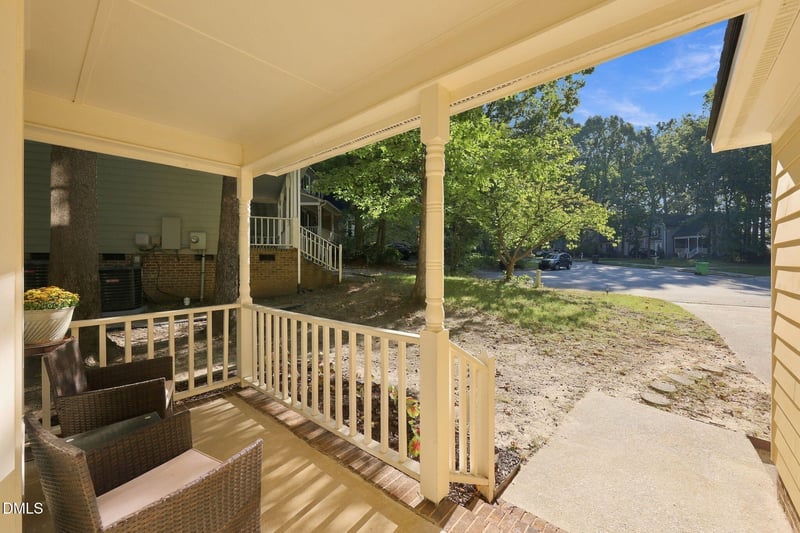 4952 Liverpool Ln, Raleigh, NC 27604