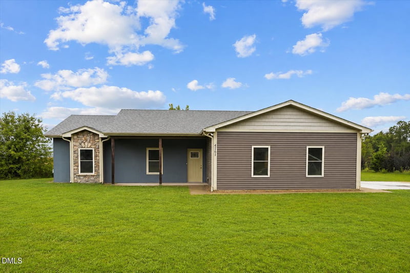 4961 Wayne Memorial Dr, Goldsboro, NC 27534