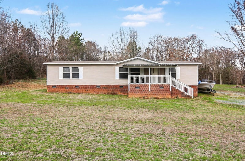 4963 Thom Rd, Mebane, NC 27302