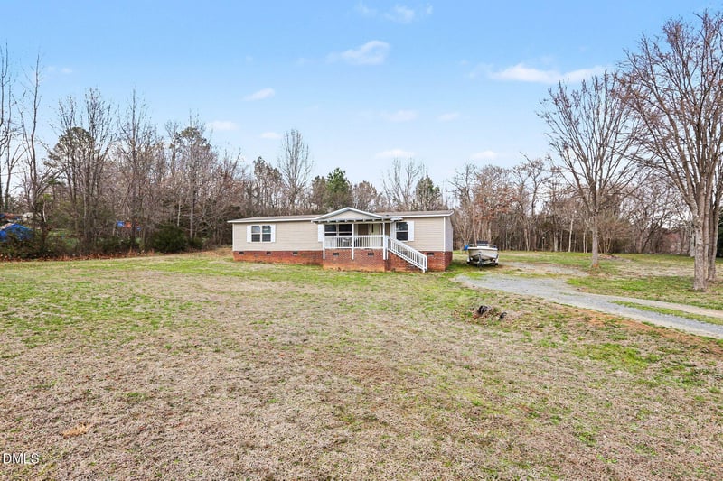 4963 Thom Rd, Mebane, NC 27302