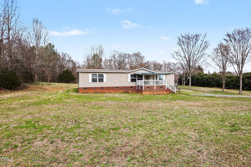 4963 Thom Rd, Mebane, NC 27302