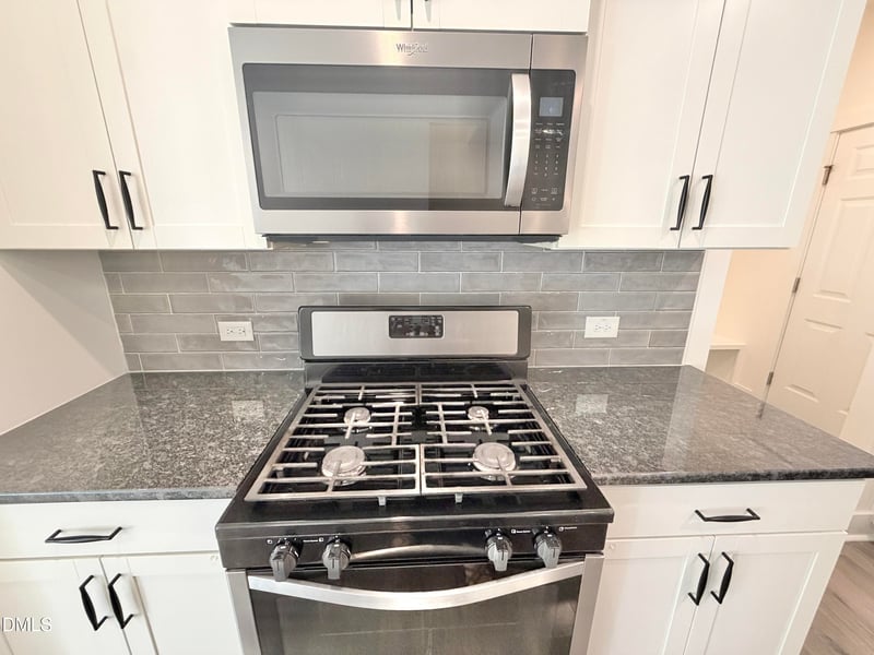 497 Clark Creek Ln, Cary, NC 27519