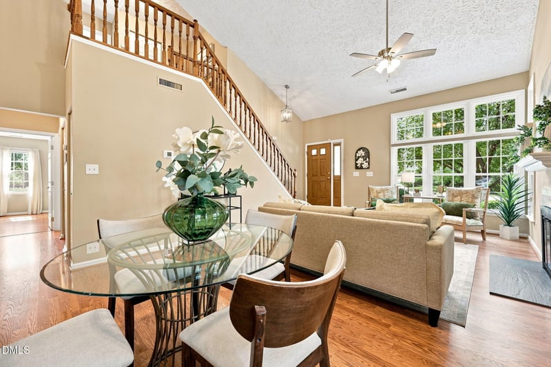 5 Wavecrest Ct, Durham, NC 27713
