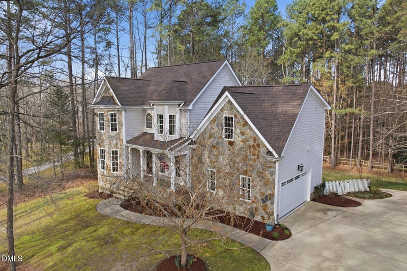 5001 Davis Creek Dr, Raleigh, NC 27610