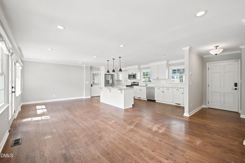 5008 N Glen Dr, Raleigh, NC 27609