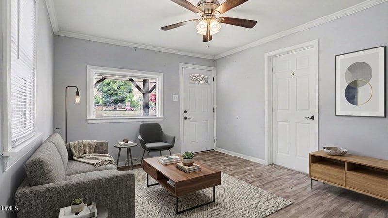 501 Apple St, Burlington, NC 27217