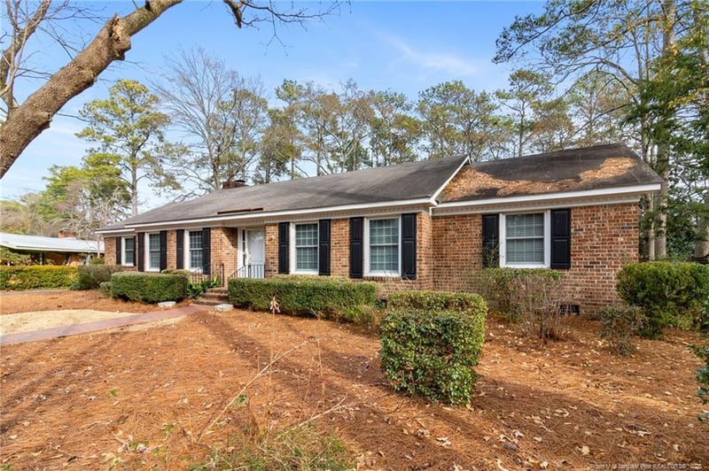 501 Edinburgh Dr, Fayetteville, NC 28303