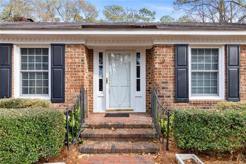 501 Edinburgh Dr, Fayetteville, NC 28303
