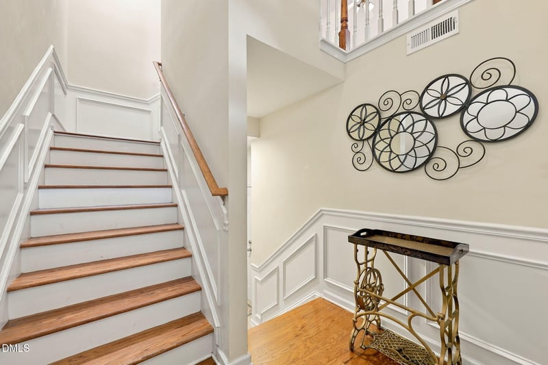 5011 Lady Of The Lake Dr, Raleigh, NC 27612
