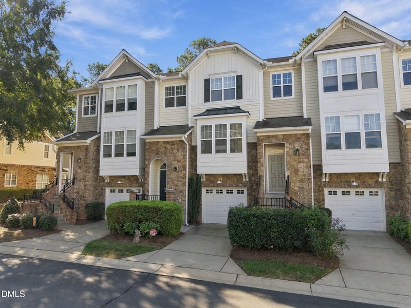 5011 Lady Of The Lake Dr, Raleigh, NC 27612