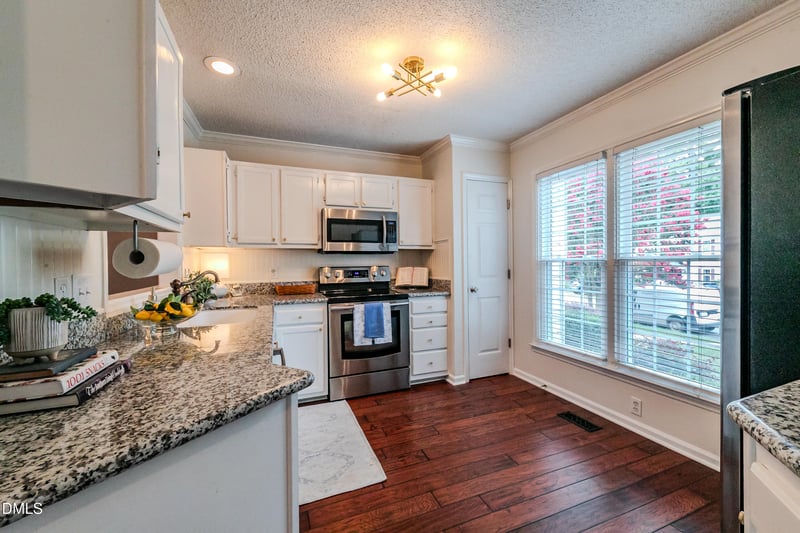 5012 Lancashire Dr, Raleigh, NC 27613