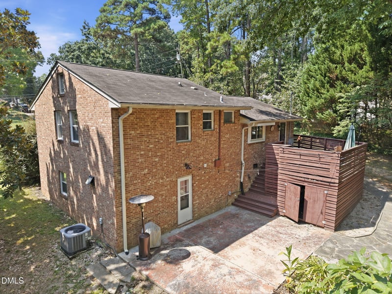 5016 Lakemont Dr, Raleigh, NC 27609