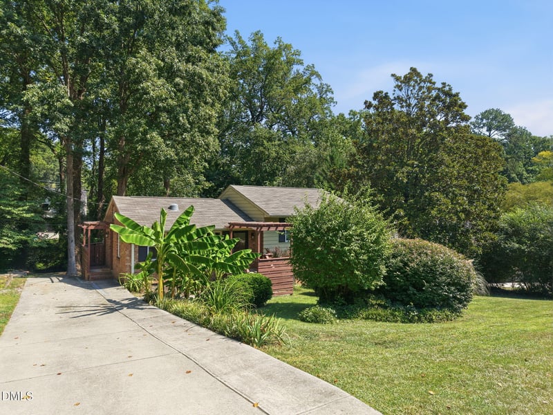5016 Lakemont Dr, Raleigh, NC 27609