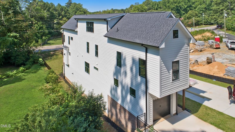 502 W Chatham St, Apex, NC 27502