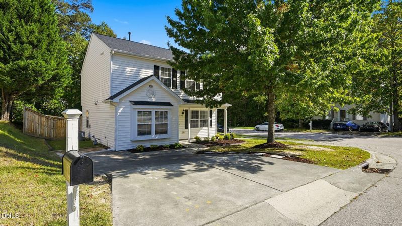 502 Cove Hollow Dr, Durham, NC 27703