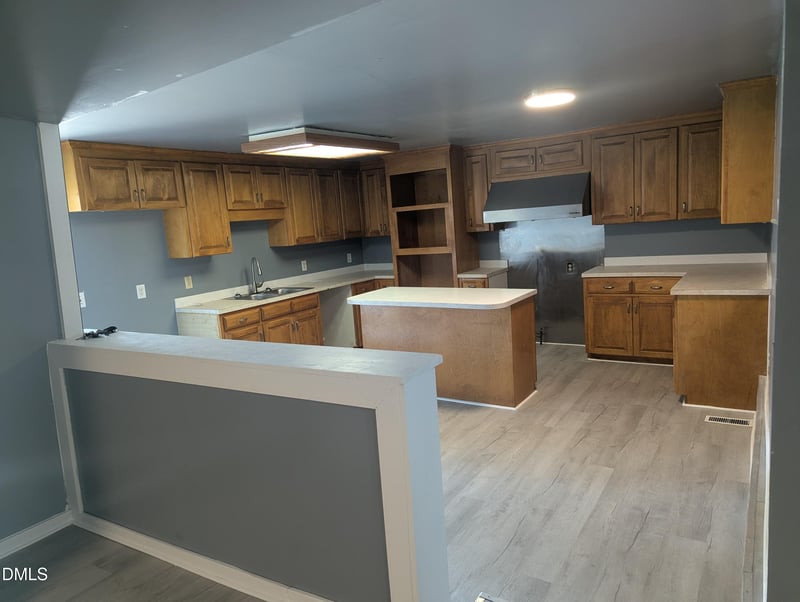502 E Surles St, Dunn, NC 28334