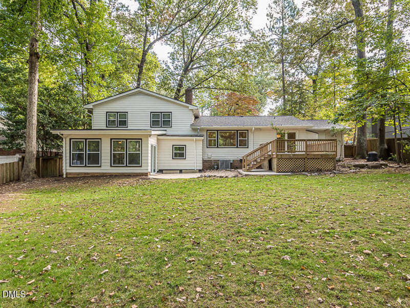 5025 Quail Hollow Dr, Raleigh, NC 27609