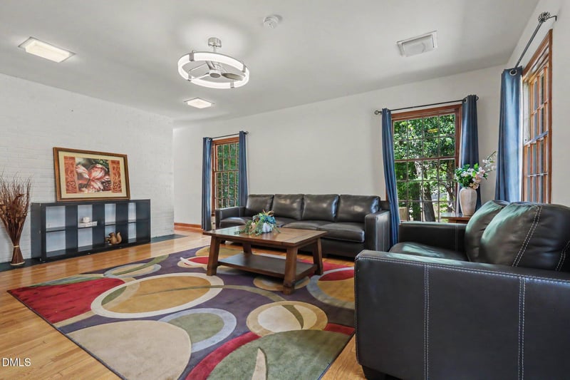 503 N Estes Dr, Chapel Hill, NC 27514