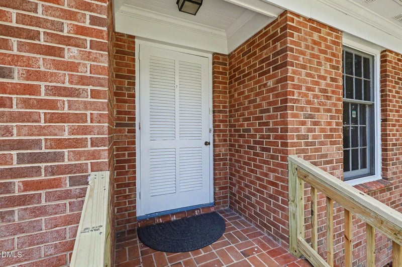 503 N Estes Dr, Chapel Hill, NC 27514