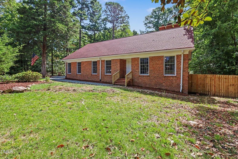 503 N Estes Dr, Chapel Hill, NC 27514