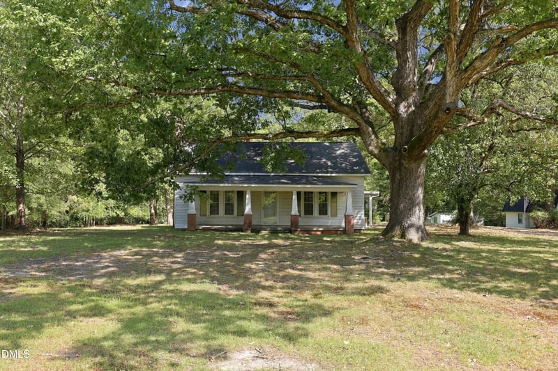 5033 Theys Rd, Raleigh, NC 27606