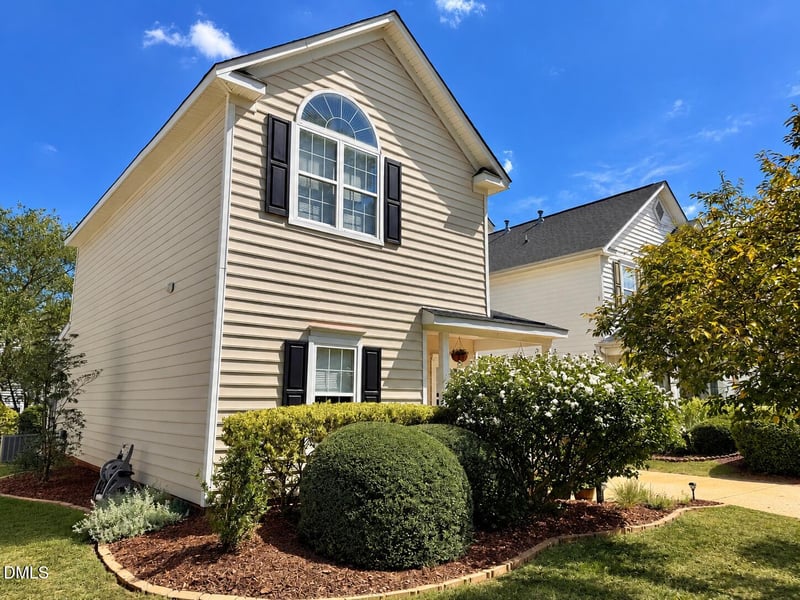 5036 Village Lawn Dr, Raleigh, NC 27613