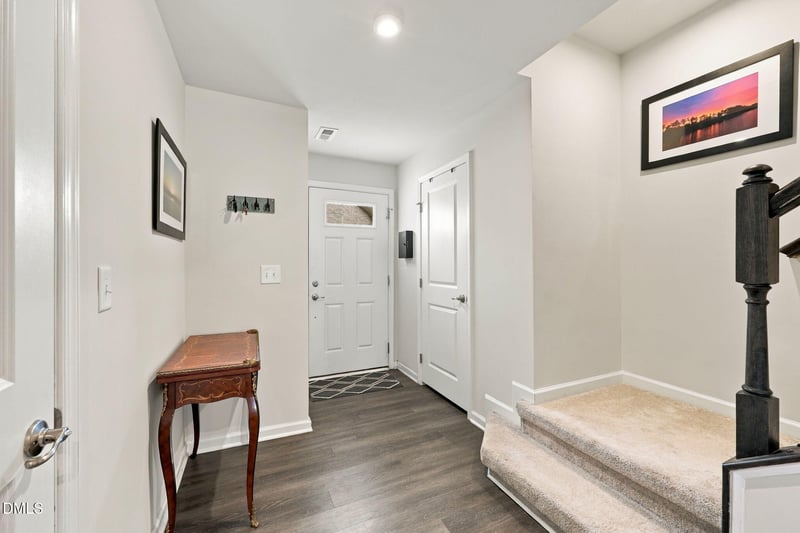 504 Autumn Cure Ct, Fuquay Varina, NC 27526