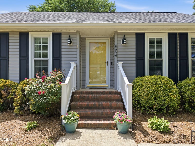 504 Commander Dr, Wendell, NC 27591