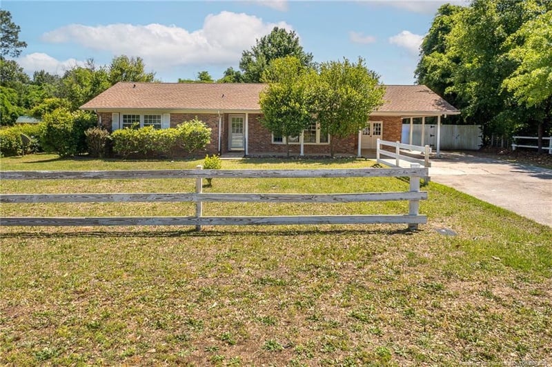 504 Jamestown Ave, Fayetteville, NC 28303